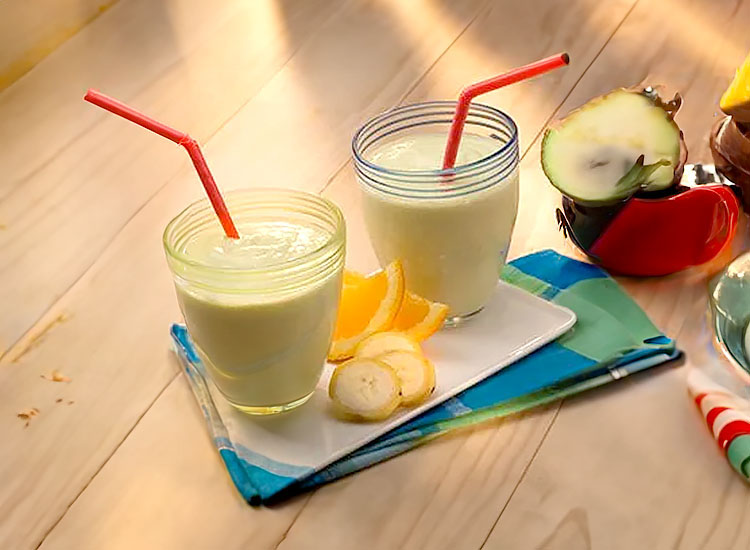 Avocado, Banana, Orange and Yogurt Smoothie