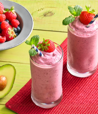 Berry-Dreamin’ Avocado Smoothie