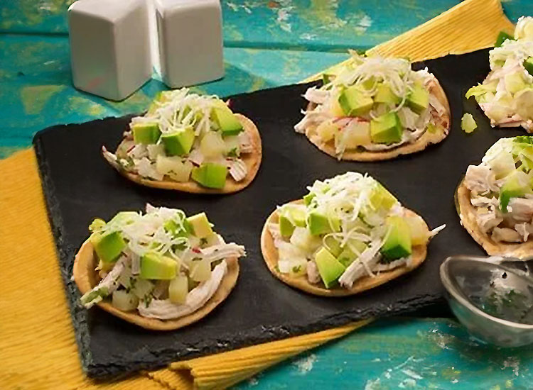 Chalupas de Pollo